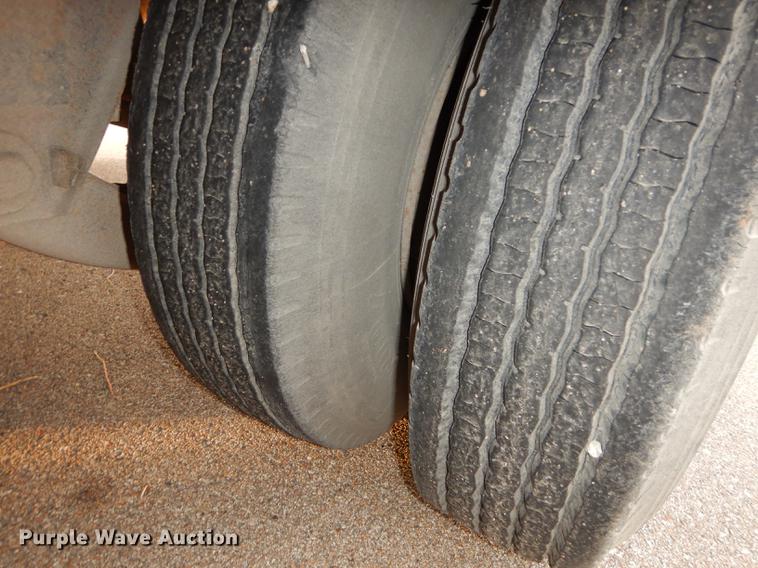 image for item J5511 1986 Load King drop deck trailer