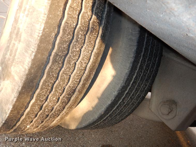 image for item J5511 1986 Load King drop deck trailer