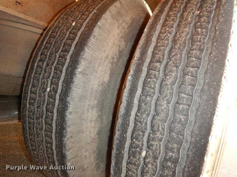 image for item J5511 1986 Load King drop deck trailer