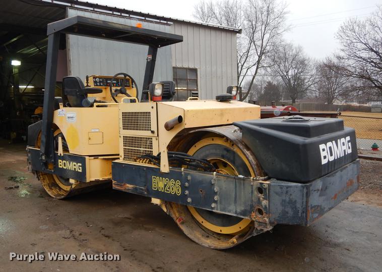 image for item J5531 Bomag BW266 vibratory double drum roller