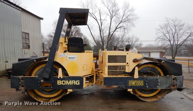 image for item J5531 Bomag BW266 vibratory double drum roller