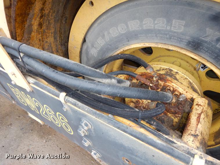 image for item J5531 Bomag BW266 vibratory double drum roller