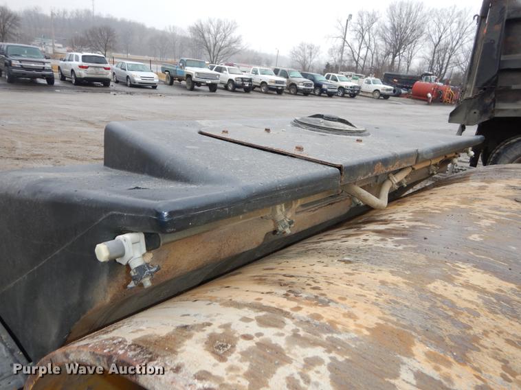 image for item J5531 Bomag BW266 vibratory double drum roller