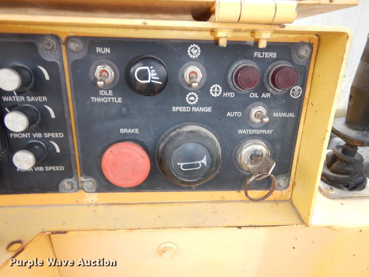 image for item J5531 Bomag BW266 vibratory double drum roller