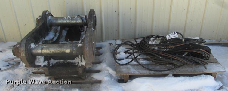 image for item K6069 Ilock excavator quick attach.