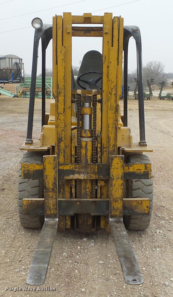 image for item DC1957 Caterpillar V70D forklift