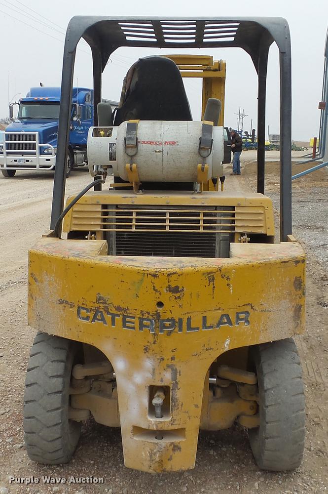 image for item DC1957 Caterpillar V70D forklift