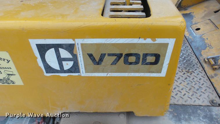 image for item DC1957 Caterpillar V70D forklift