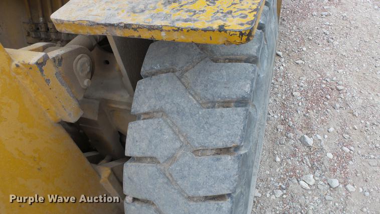 image for item DC1957 Caterpillar V70D forklift