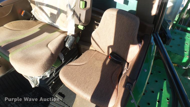 image for item DC1976 2013 John Deere 4940 self-propelled applicator