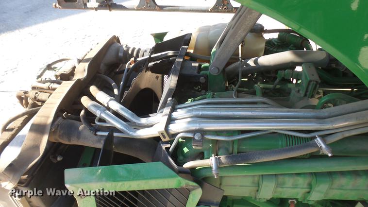 image for item DC1976 2013 John Deere 4940 self-propelled applicator