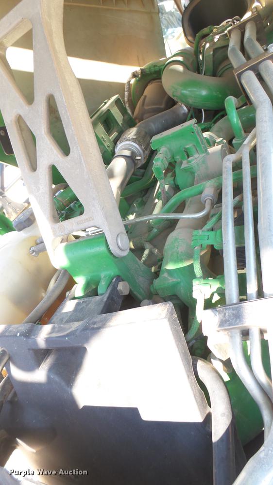 image for item DC1976 2013 John Deere 4940 self-propelled applicator