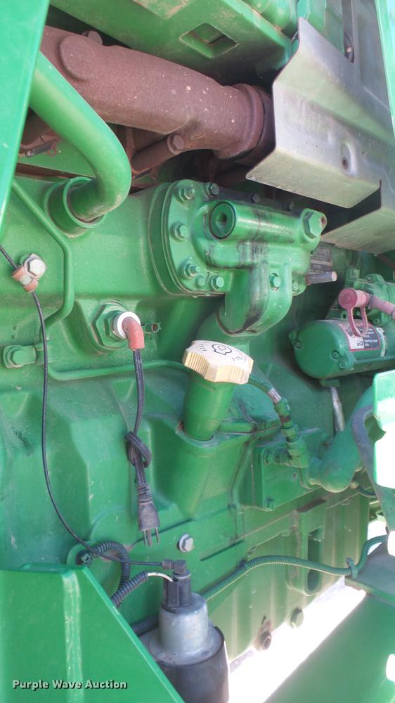 image for item DC1976 2013 John Deere 4940 self-propelled applicator