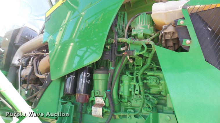 image for item DC1976 2013 John Deere 4940 self-propelled applicator