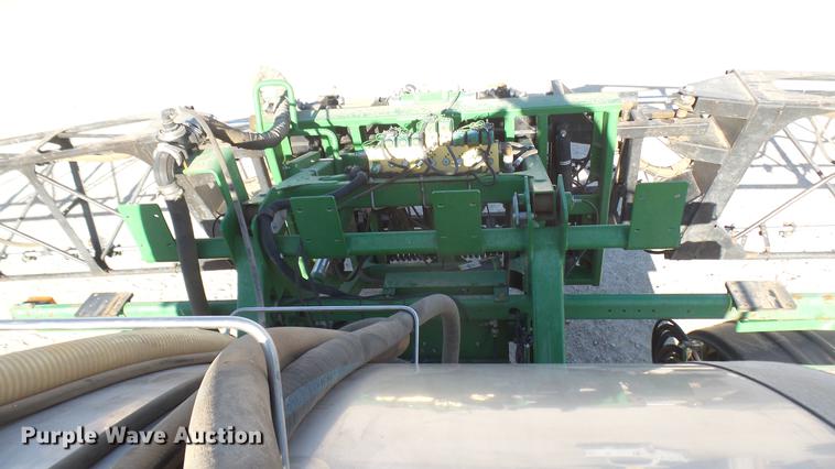 image for item DC1976 2013 John Deere 4940 self-propelled applicator