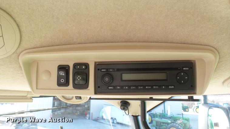 image for item DC1977 2013 John Deere S670 STS combine