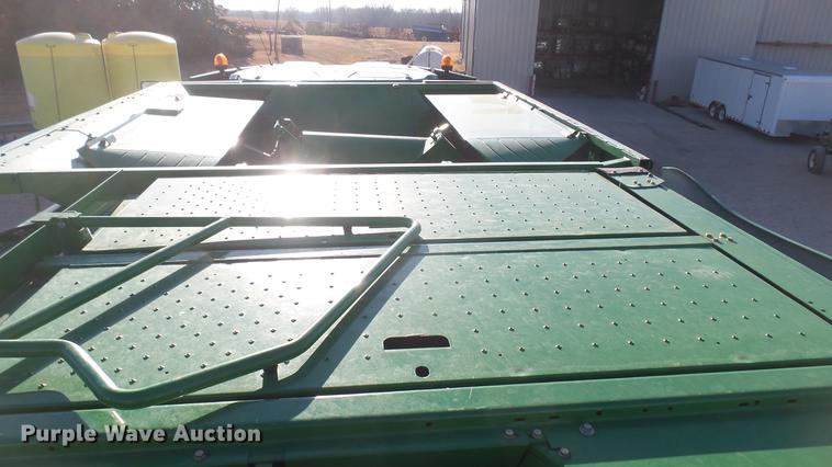 image for item DC1977 2013 John Deere S670 STS combine