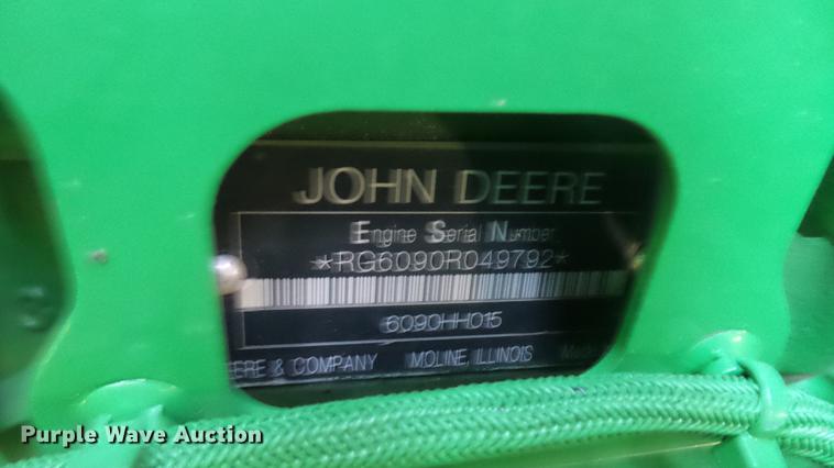image for item DC1977 2013 John Deere S670 STS combine