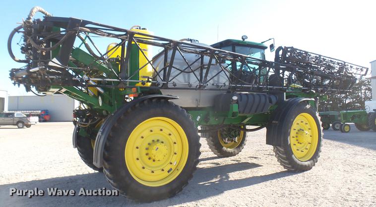 image for item DC1978 2013 John Deere 4940 self-propelled applicator