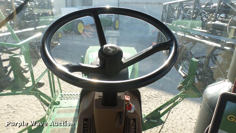 image for item DC1978 2013 John Deere 4940 self-propelled applicator