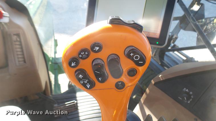 image for item DC1978 2013 John Deere 4940 self-propelled applicator