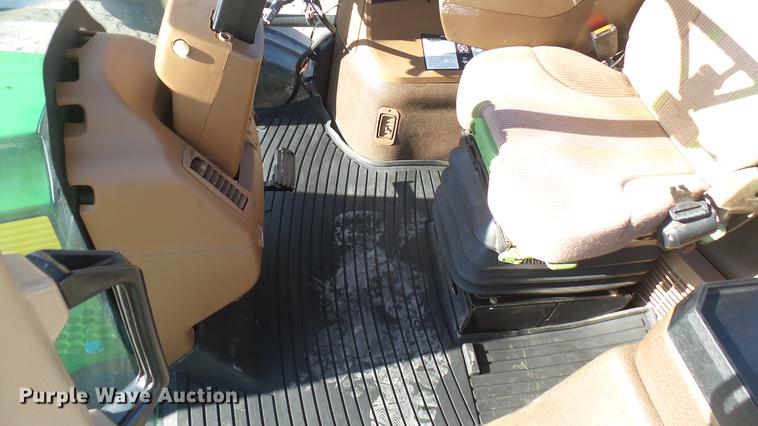 image for item DC1978 2013 John Deere 4940 self-propelled applicator