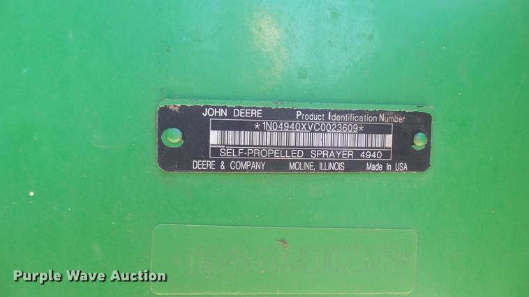 image for item DC1978 2013 John Deere 4940 self-propelled applicator