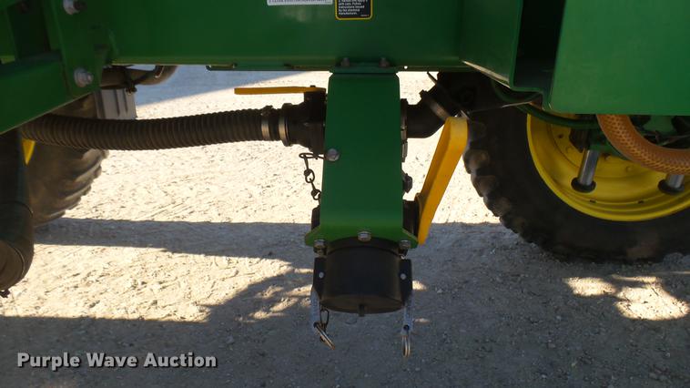 image for item DC1978 2013 John Deere 4940 self-propelled applicator