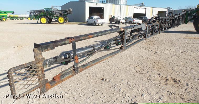 image for item DC1978 2013 John Deere 4940 self-propelled applicator