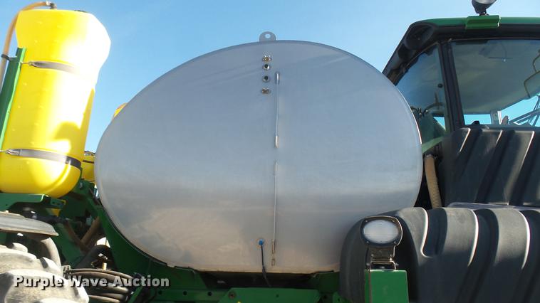 image for item DC1978 2013 John Deere 4940 self-propelled applicator