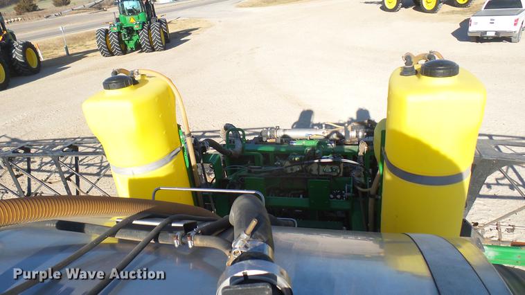 image for item DC1978 2013 John Deere 4940 self-propelled applicator