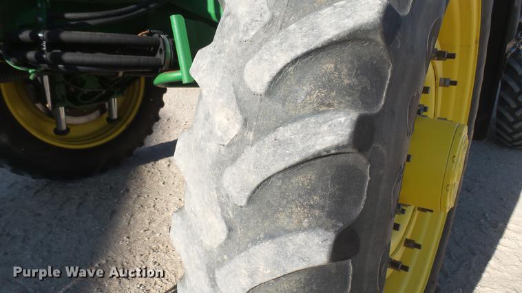 image for item DC1978 2013 John Deere 4940 self-propelled applicator