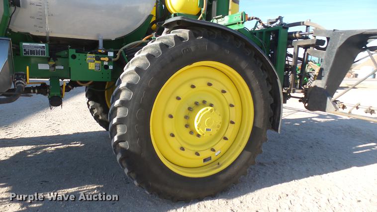image for item DC1978 2013 John Deere 4940 self-propelled applicator