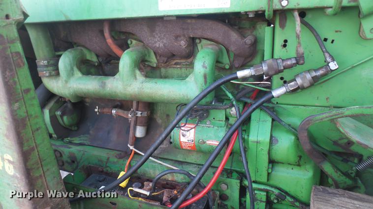 image for item DC1981 John Deere 4010 tractor