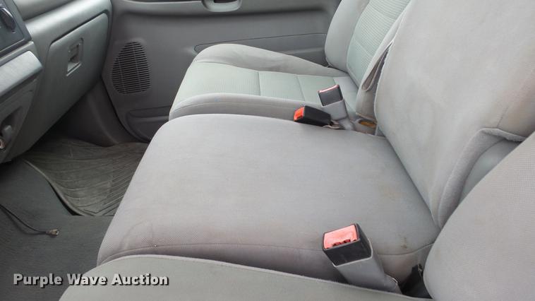 image for item DC2350 2007 Ford F350 Super Duty XLT flatbed pickup truck