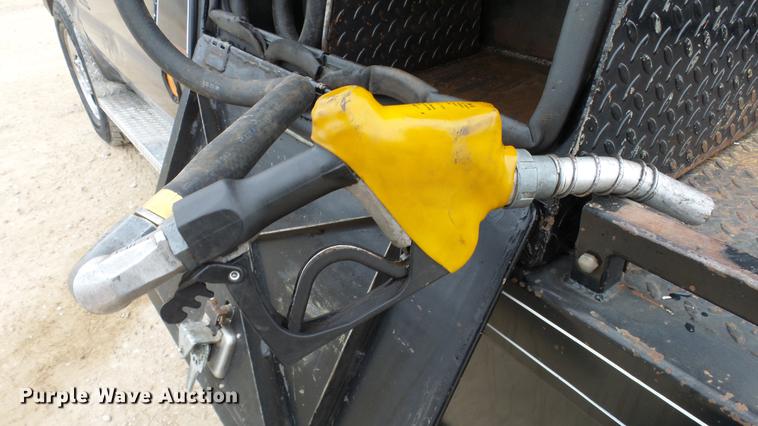 image for item DC2350 2007 Ford F350 Super Duty XLT flatbed pickup truck