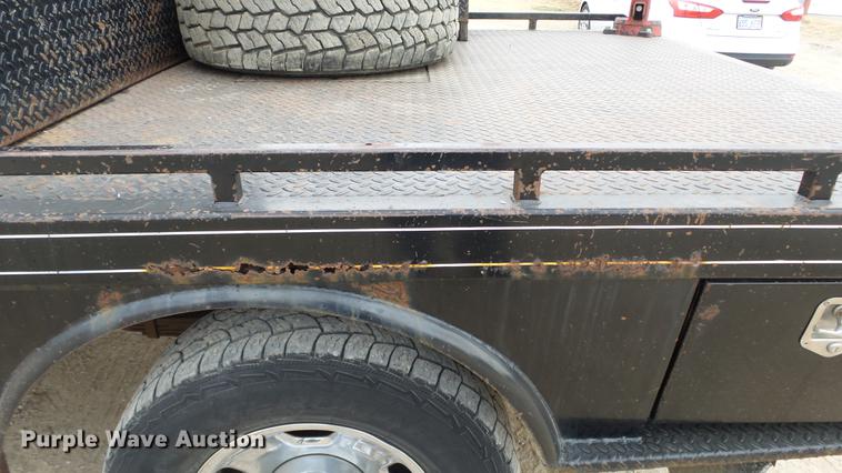 image for item DC2350 2007 Ford F350 Super Duty XLT flatbed pickup truck