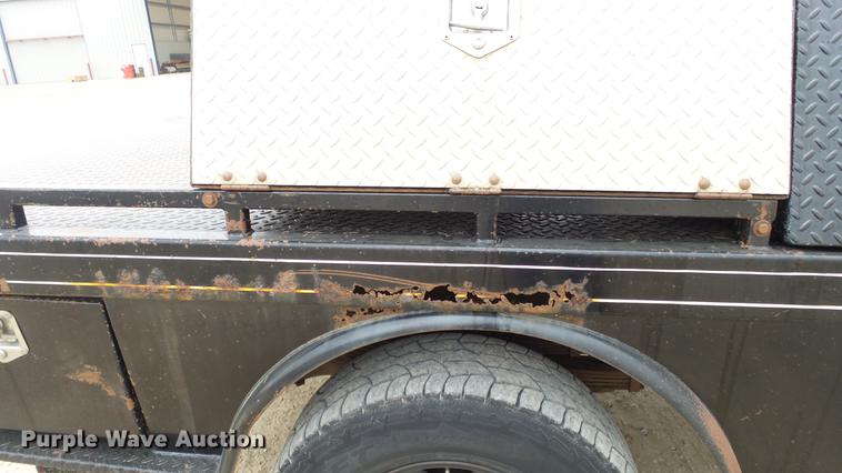 image for item DC2350 2007 Ford F350 Super Duty XLT flatbed pickup truck