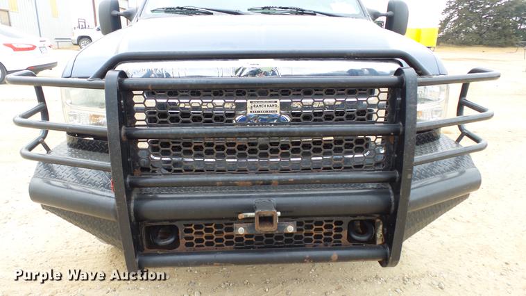 image for item DC2350 2007 Ford F350 Super Duty XLT flatbed pickup truck