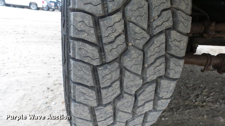 image for item DC2350 2007 Ford F350 Super Duty XLT flatbed pickup truck