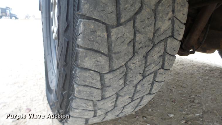 image for item DC2350 2007 Ford F350 Super Duty XLT flatbed pickup truck