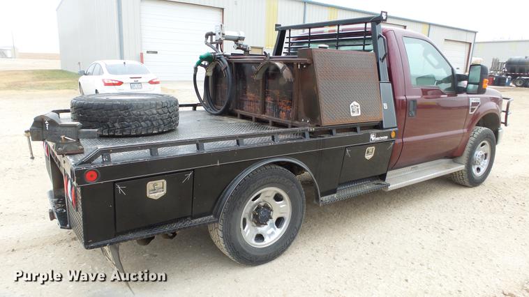 image for item DC2352 2008 Ford F350 XLT flatbed pickup truck