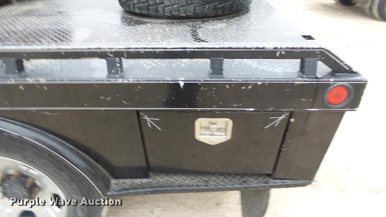 image for item DC2352 2008 Ford F350 XLT flatbed pickup truck