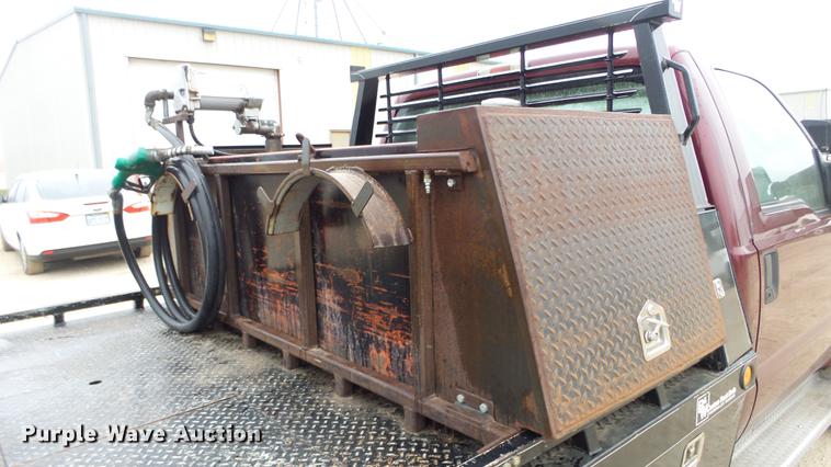 image for item DC2352 2008 Ford F350 XLT flatbed pickup truck