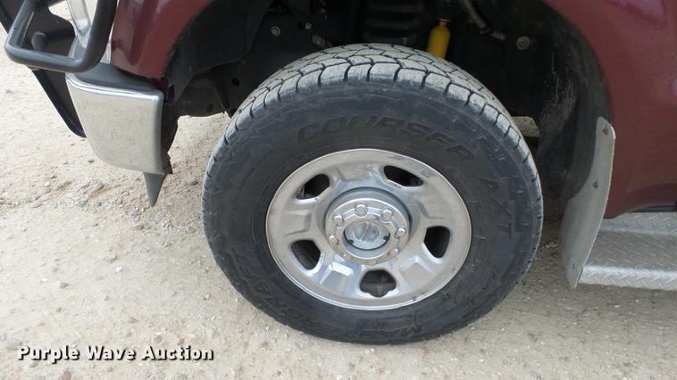 image for item DC2352 2008 Ford F350 XLT flatbed pickup truck