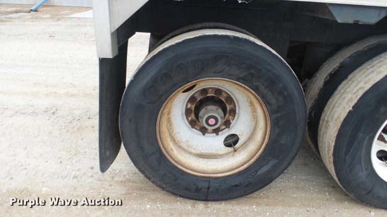 image for item DC2354 2015 Timpte double hopper bottom grain trailer