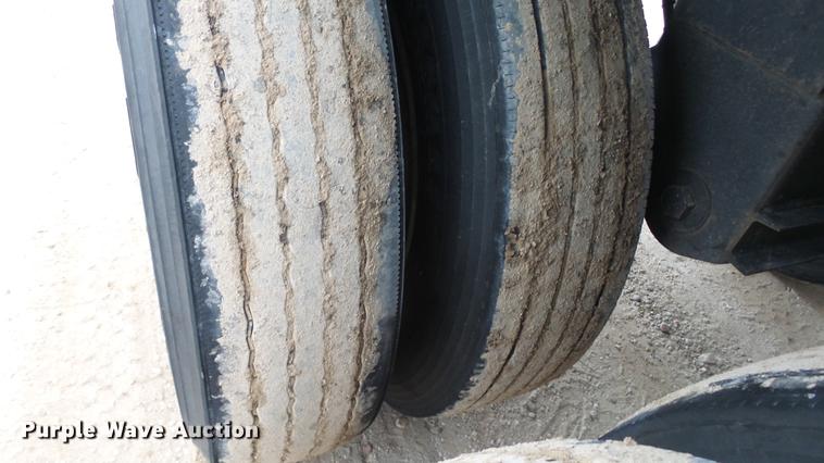 image for item DC2354 2015 Timpte double hopper bottom grain trailer