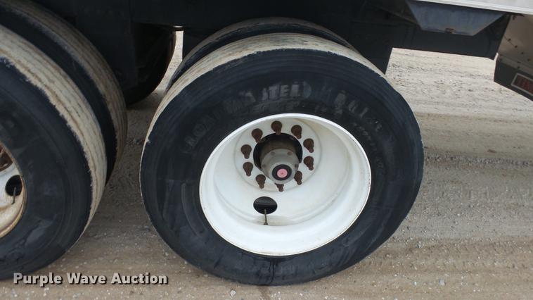 image for item DC2354 2015 Timpte double hopper bottom grain trailer