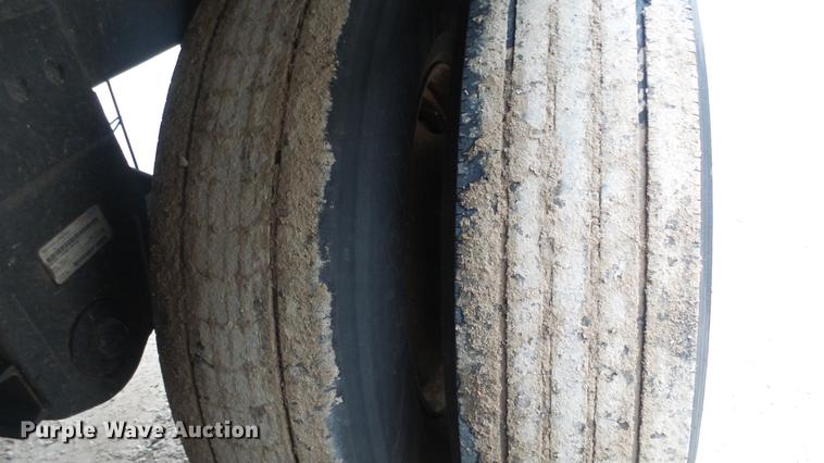 image for item DC2354 2015 Timpte double hopper bottom grain trailer