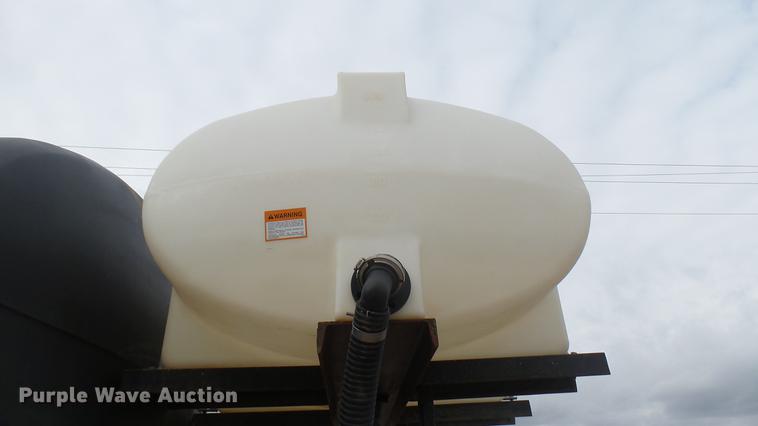 image for item DC2359 2013 Skiles Industries Pit Stop nurse tank tender trailer